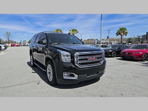 Used 2019 GMC Yukon SLE w/ SLE Value Package image 28