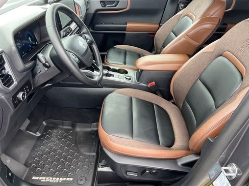 Certified 2025 Ford Bronco Sport Outer Banks w/ Outer Banks Tech Package+ AWD/4WD image 23
