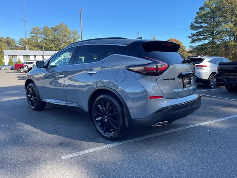 Used 2024 Nissan Murano SV w/ SV Midnight Edition Package image 7