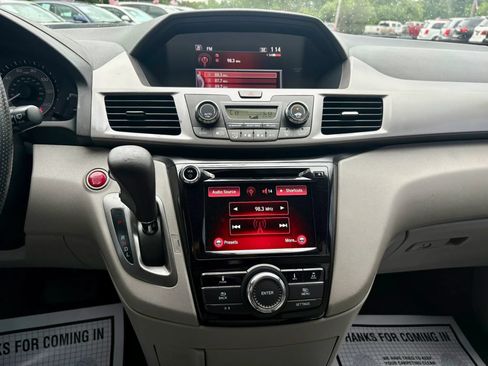 Used 2016 Honda Odyssey EX image 31