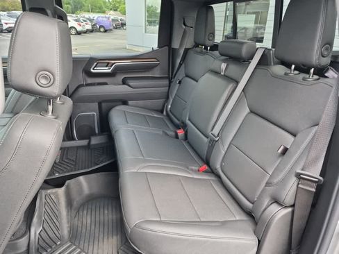 Used 2026 Chevrolet Silverado 1500 RST w/ RST All Star Premium Package AWD/4WD image 7