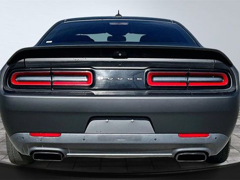 Used 2019 Dodge Challenger SRT Hellcat Redeye image 22