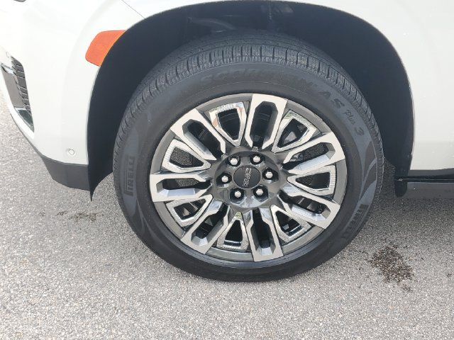 Certified 2023 GMC Yukon XL Denali Ultimate AWD/4WD image 11
