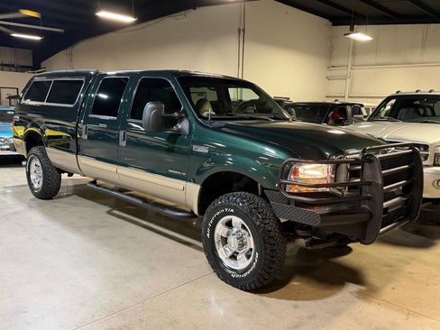 Used 2001 Ford F350 Lariat image 17