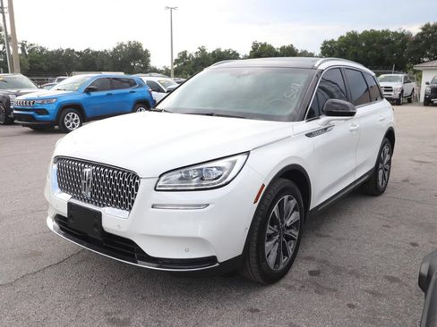 Used 2022 Lincoln Corsair Reserve w/ Equipment Group 201A AWD/4WD image 3