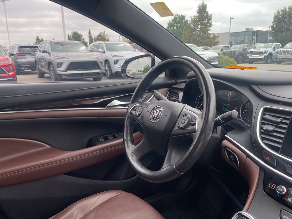 Used 2018 Buick LaCrosse Avenir w/ Driver Confidence Package #2 AWD/4WD image 30
