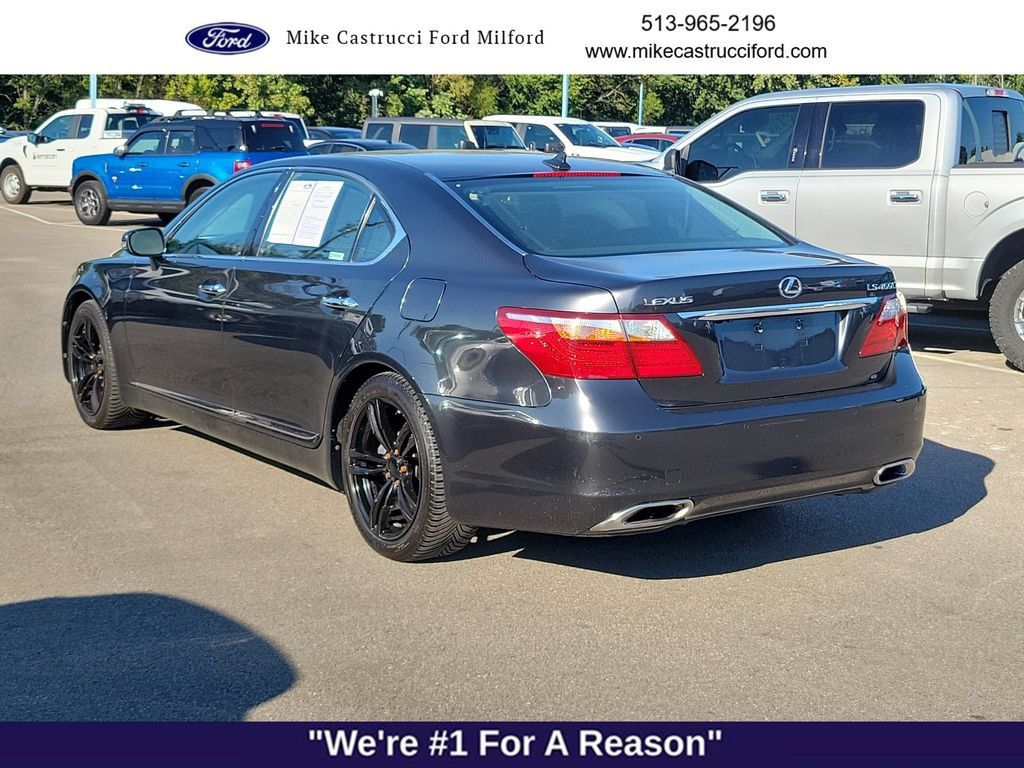 Used 2010 Lexus LS 460 L w/ Rear Seat Upgrade Pkg RWD image 3