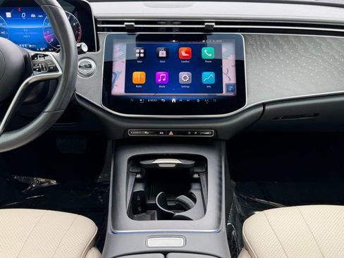 Used 2024 Mercedes-Benz E 350 4MATIC Sedan image 13