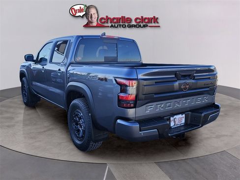 New 2026 Nissan Frontier PRO-4X w/ Pro-4x Convenience Package image 4