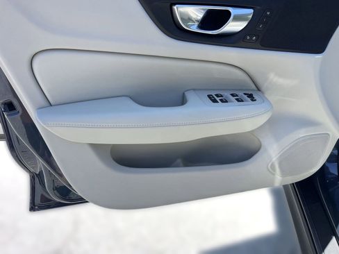 New 2026 Volvo V60 B5 Cross Country Plus w/ Protection Package Premier image 23