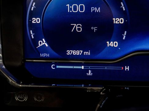 Used 2024 Chevrolet Silverado 2500 ZR2 AWD/4WD image 19
