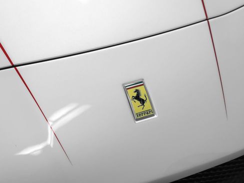 Certified 2016 Ferrari F12tdf image 6