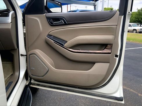 Used 2015 GMC Yukon XL SLT w/ Open Road Package image 23