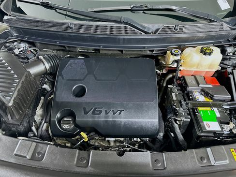 Used 2018 Buick Enclave Avenir w/ Avenir Technology Package image 36