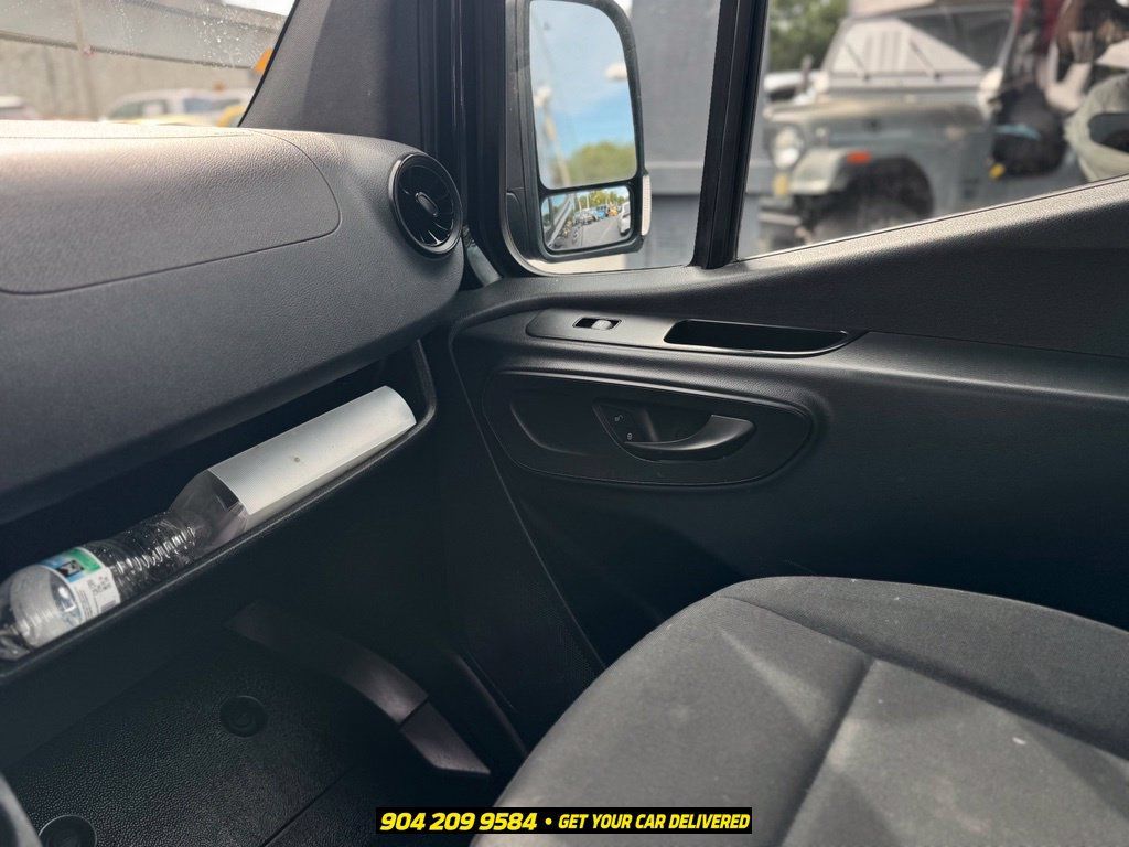 Used 2020 Mercedes-Benz Sprinter 3500 image 13