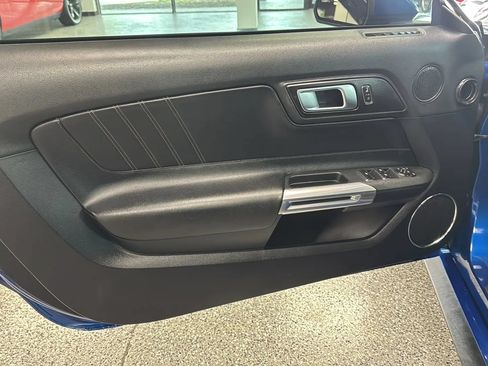 Used 2018 Ford Mustang GT Premium RWD image 20