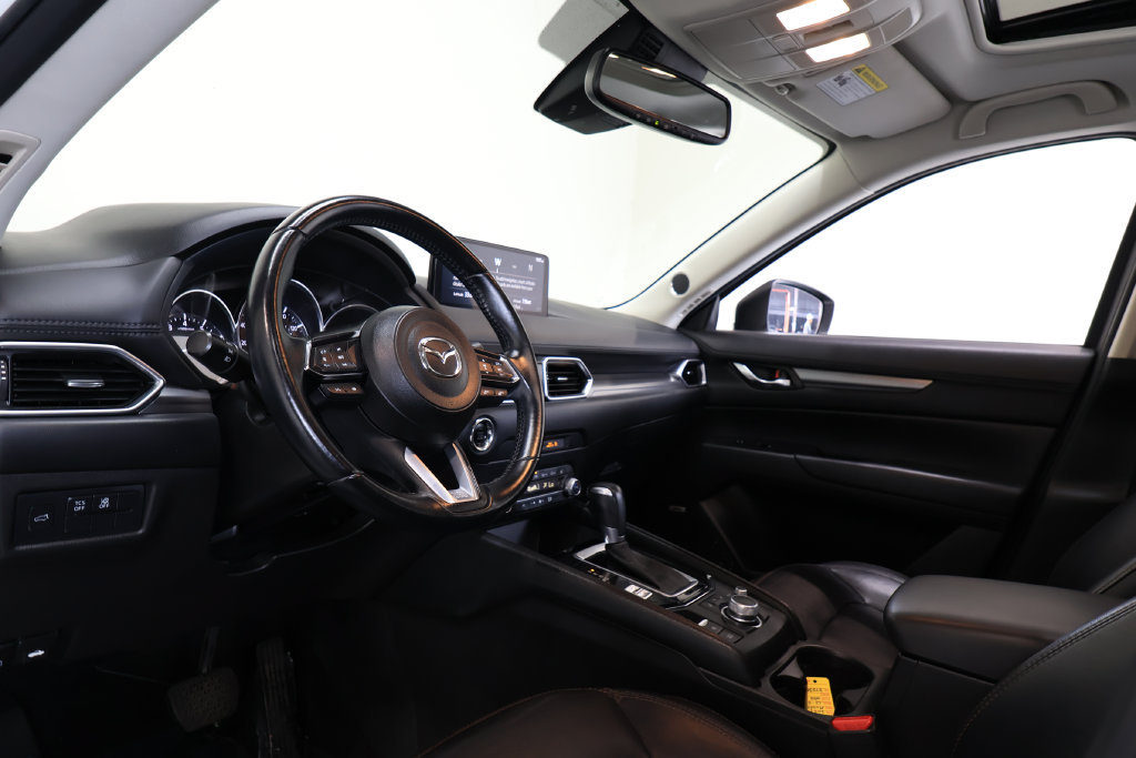 Used 2021 MAZDA CX-5 Touring FWD image 18