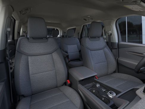 New 2026 Ford Explorer Active RWD image 34