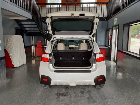 Used 2014 Subaru Crosstrek 2.0i Premium w/ Moonroof Package AWD/4WD image 22