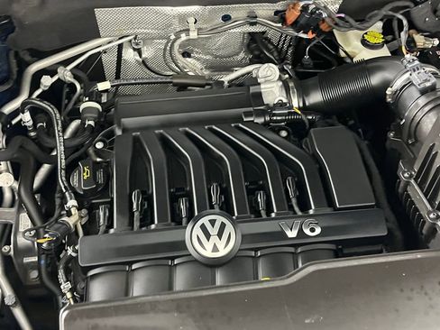 Used 2023 Volkswagen Atlas SE image 34