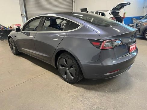 Used 2020 Tesla Model 3 Standard Range Plus RWD image 5