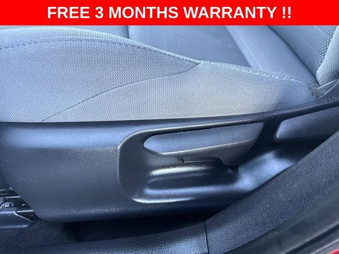 Used 2024 Toyota Corolla SE w/ SE Convenience Package FWD image 13