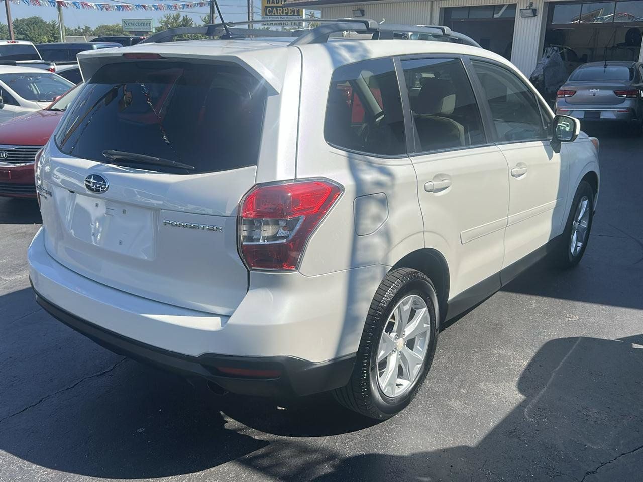 Used 2015 Subaru Forester 2.5i Limited AWD/4WD image 4