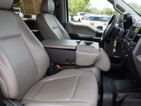 Used 2022 Ford F250 XL w/ Power Equipment Group AWD/4WD image 29