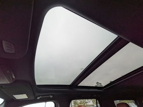 Used 2021 Lincoln Navigator L Reserve image 22