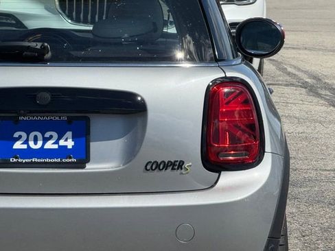 Used 2024 MINI Cooper SE image 5