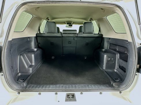 Used 2024 Toyota 4Runner SR5 Premium image 29