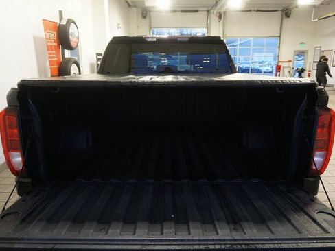 Used 2021 GMC Sierra 1500 SLE image 17
