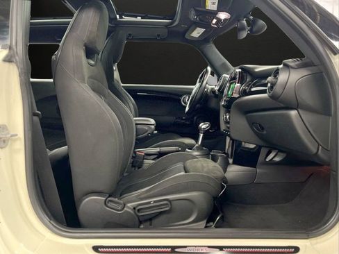 Used 2019 MINI Cooper John Cooper Works w/ Signature Upholstery Package image 19