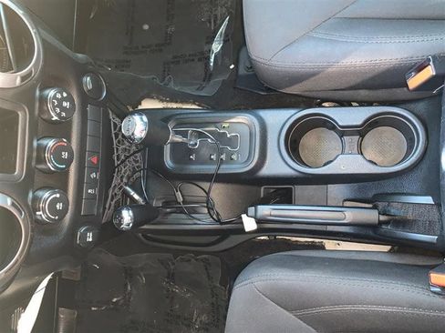 Used 2017 Jeep Wrangler Unlimited Sport w/ Connectivity Group image 27