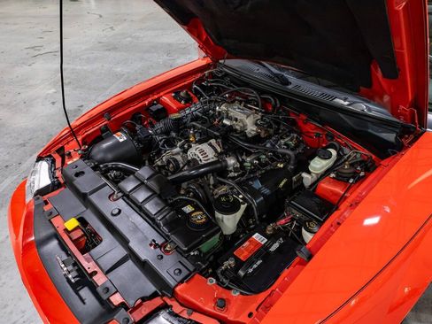 Used 2000 Ford Mustang GT RWD image 16