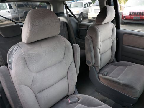 Used 2005 Honda Odyssey LX image 14