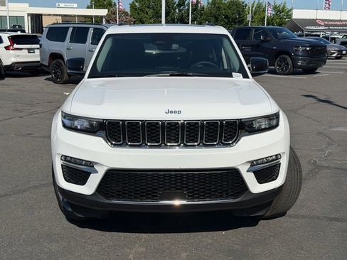 Used 2023 Jeep Grand Cherokee 4WD 4xe image 3