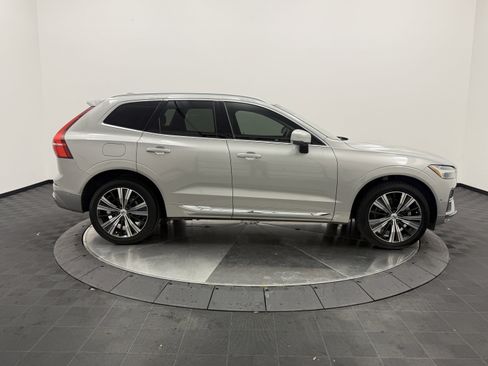 Certified 2023 Volvo XC60 B5 Plus w/ Protection Package Premier image 8