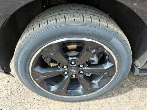 Used 2024 Ford Expedition Limited AWD/4WD image 10