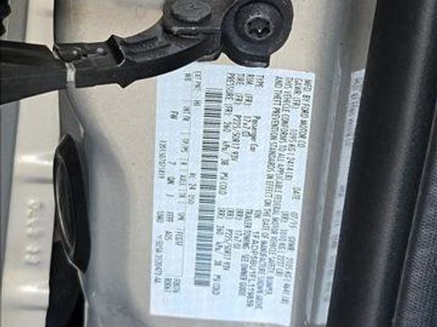 Used 2015 Ford C-MAX SEL w/ Equipment Group 302A FWD image 25