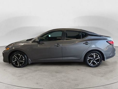 Used 2024 Nissan Sentra SV w/ Trunk Package FWD image 8
