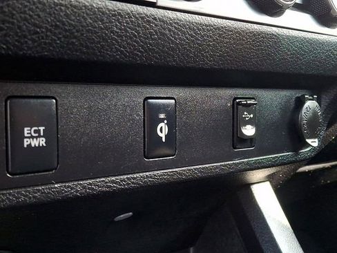 Used 2016 Toyota Tacoma TRD Sport w/ Towing Package RWD image 25