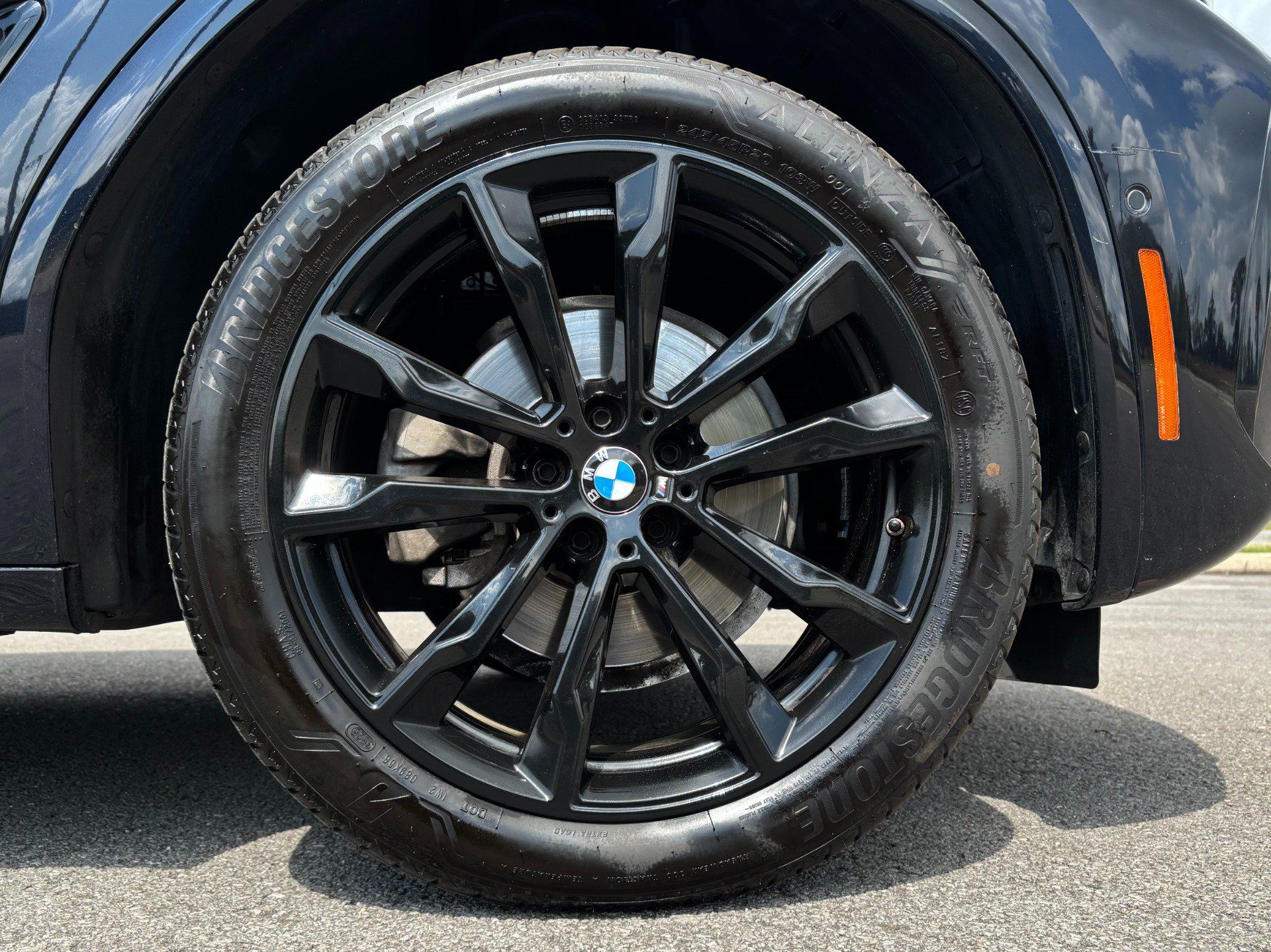 Used 2023 BMW X3 sDrive30i w/ M Sport Package RWD image 11