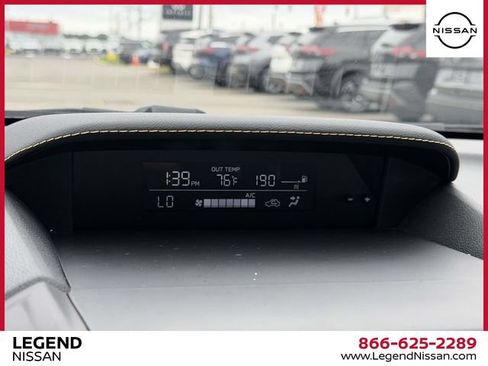 Used 2023 Subaru Crosstrek 2.5i Sport AWD/4WD image 33