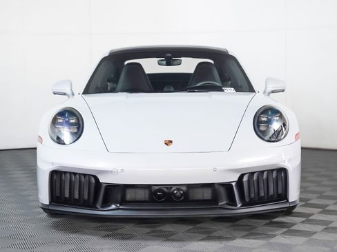 Used 2025 Porsche 911 Carrera 4 GTS image 7