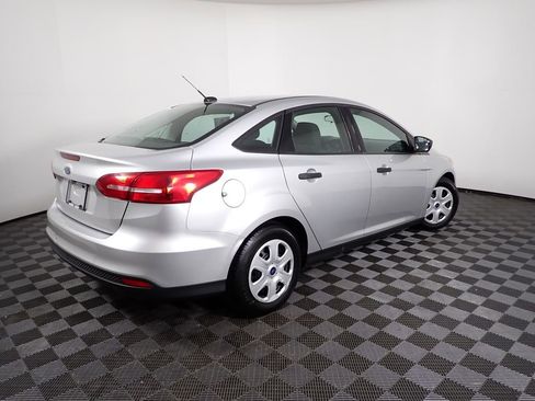Used 2017 Ford Focus S FWD image 17