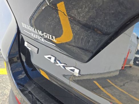 Certified 2023 Jeep Grand Cherokee L Limited image 11