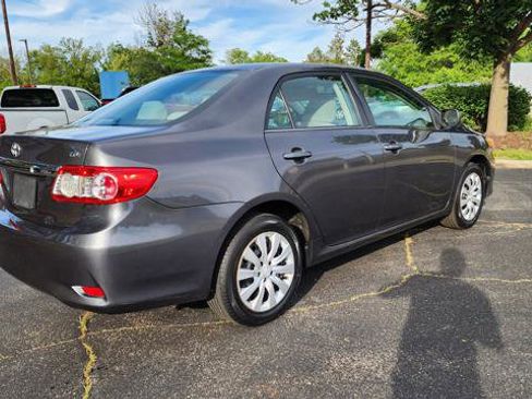 Used 2013 Toyota Corolla LE FWD image 6
