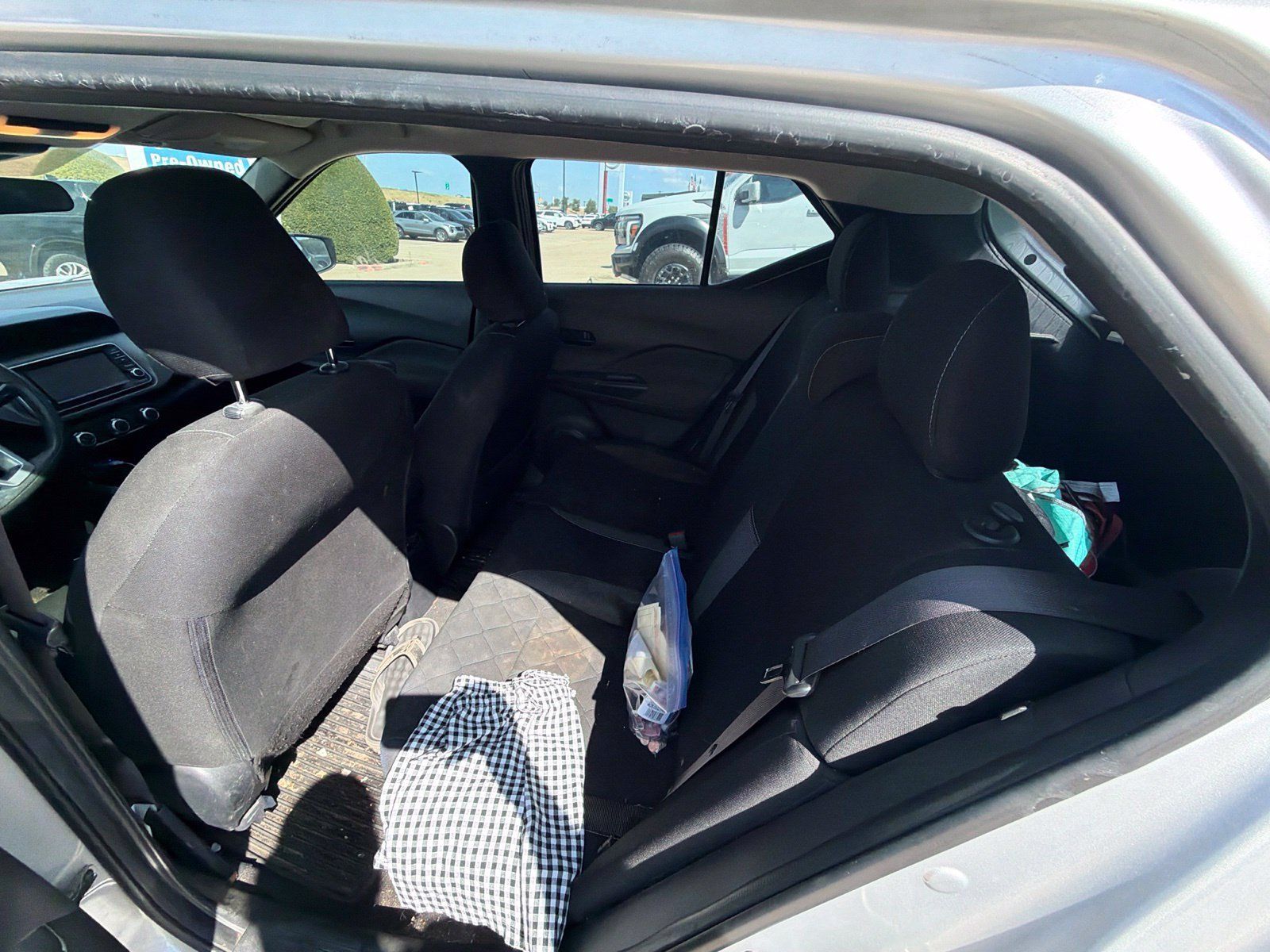 Used 2020 Nissan Kicks S FWD image 10