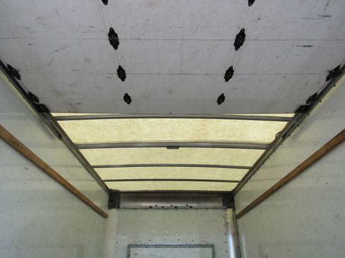 Used 2022 Ford E-350 and Econoline 350 Super Duty RWD image 19